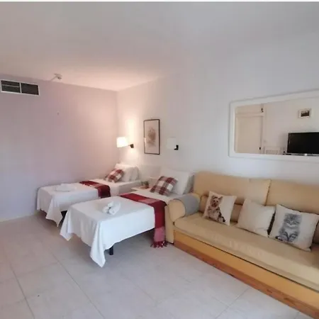 Flat In Pyr Apartamento *