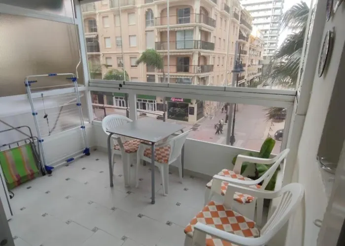 Flat In Pyr فوينخيرولا